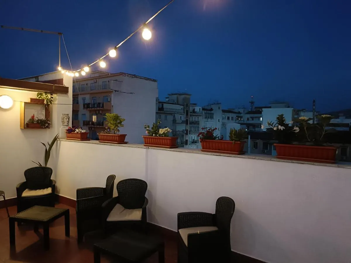 Mille Lire Peppe'S Home Palerme