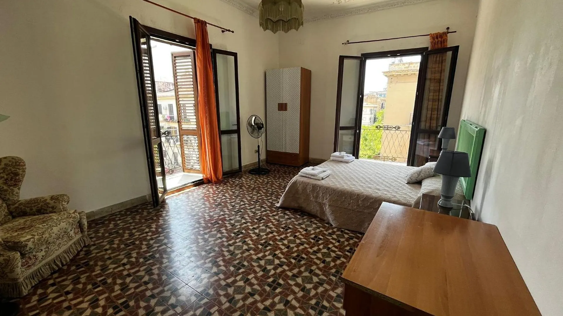 Mille Lire Peppe'S Home Palermo Pensjonat